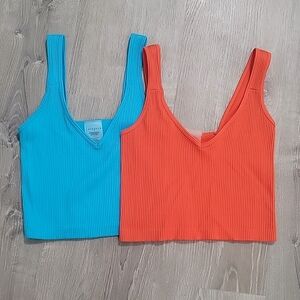 2 tank tops